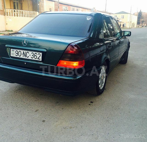 Mercedes C 180 2000, 180,000 km - 1.8 l - İmişli