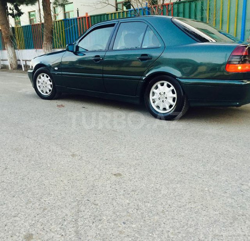 Mercedes C 180 2000, 180,000 km - 1.8 l - İmişli