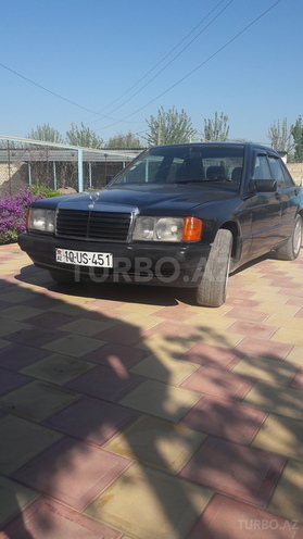 Mercedes 190 1991, 252 km - 0.2 l - Bərdə