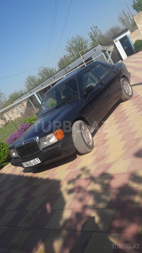 Mercedes 190 1991, 135 km - 2.0 l - Bərdə