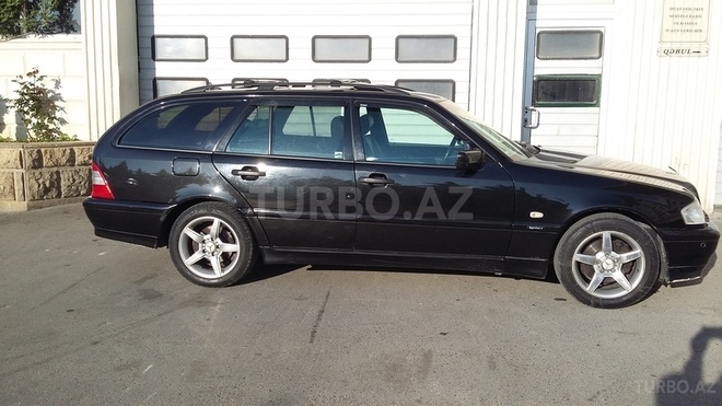 Mercedes C 240 1999, 240,000 km - 2.4 l - Bakı