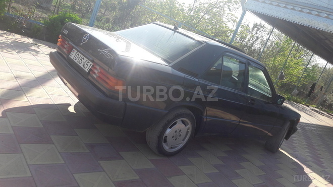 Mercedes 190 1991, 135 km - 2.0 l - Bərdə