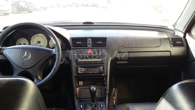 Mercedes C 240 1999, 240,000 km - 2.4 l - Bakı