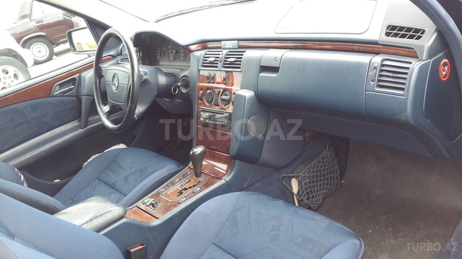 Mercedes E 240 1998, 260 km - 1.7 l - Bakı