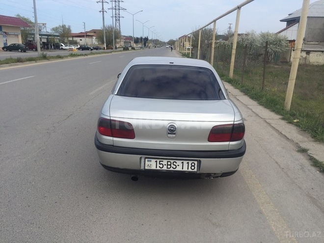 Opel Omega 1997, 266,000 km - 2.0 l - Sumqayıt