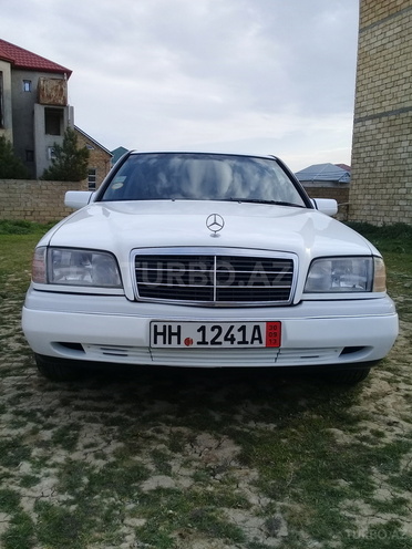 Mercedes C 180 1995, 280,000 km - 1.8 л - Bakı