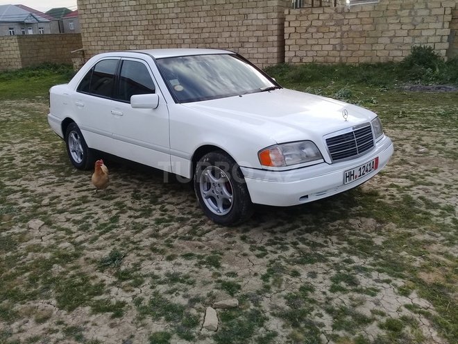 Mercedes C 180 1995, 280,000 km - 1.8 л - Bakı