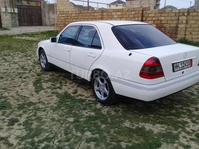 Mercedes C 180 1995, 280,000 km - 1.8 л - Bakı