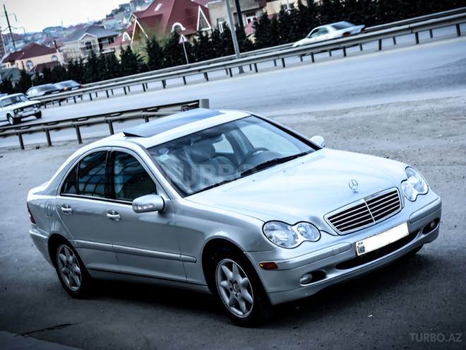 Mercedes C 240 2003, 231,000 km - 2.4 l - Bakı