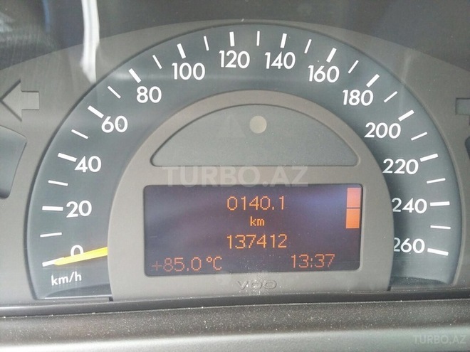 Mercedes C 200 2003, 137,000 km - 2.0 l - Bakı