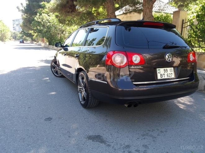 Volkswagen Passat 2006, 35,800 km - 3.6 l - Bakı