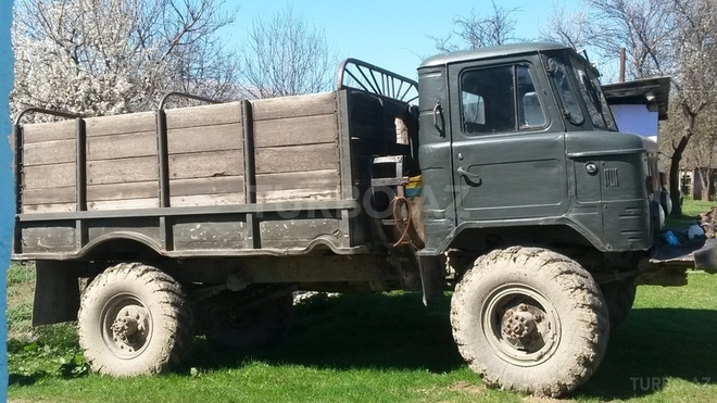 GAZ 66 1992, 120,000 km - 4.7 л - Quba