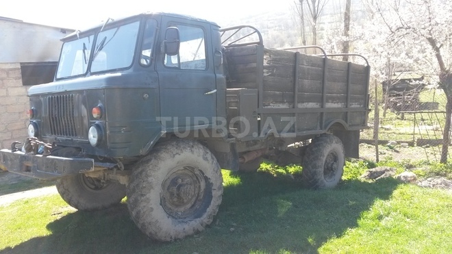 GAZ 66 1992, 120,000 km - 4.7 л - Quba