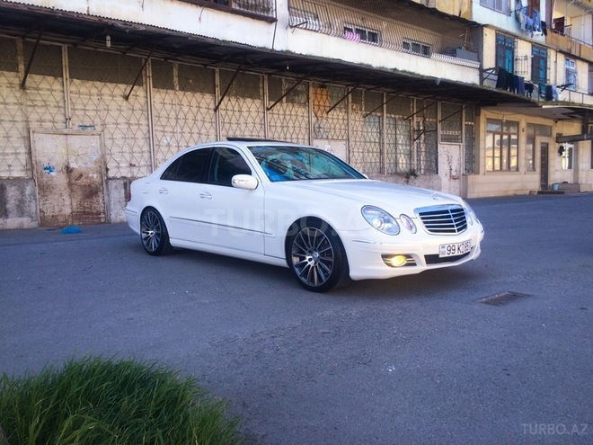 Mercedes E 350 2005, 161,000 km - 3.5 l - Bakı