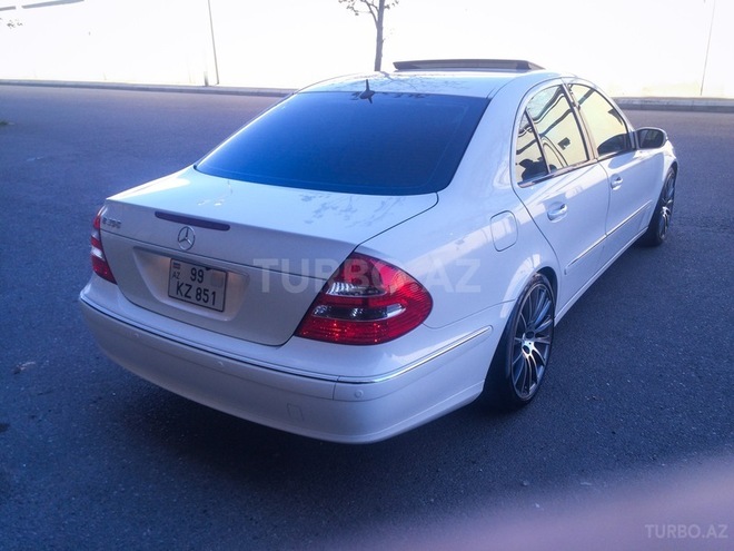 Mercedes E 350 2005, 161,000 km - 3.5 l - Bakı
