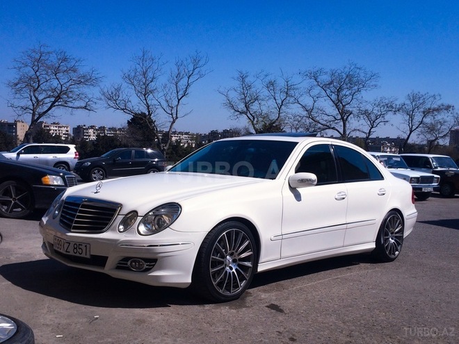 Mercedes E 350 2005, 161,000 km - 3.5 l - Bakı