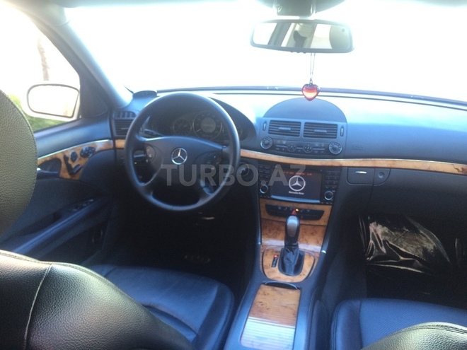 Mercedes E 320 2005, 160,000 km - 3.2 л - Bakı