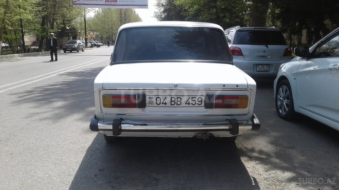 LADA (VAZ) 2106 1987, 300,000 km - 1.5 l - Yevlax