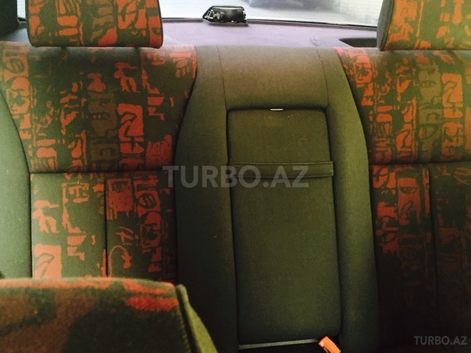 Mercedes E 240 1998, 235,000 km - 2.4 l - Bakı