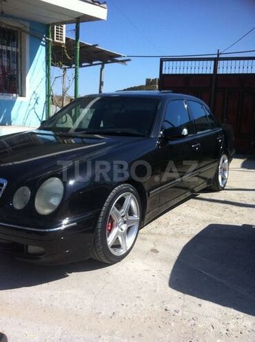 Mercedes E 320 1999, 158,000 km - 3.2 л - Bakı