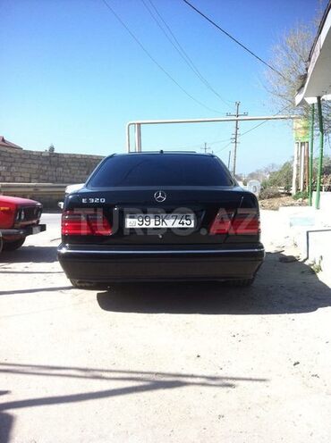 Mercedes E 320 1999, 158,000 km - 3.2 л - Bakı
