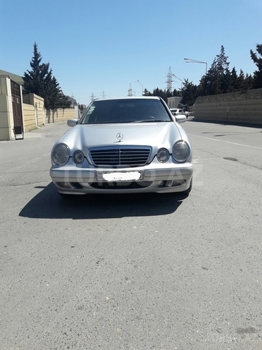 Mercedes E 220 2002, 400,909 km - 2.2 l - Bakı