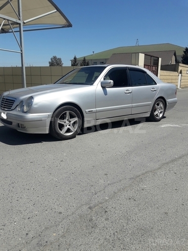 Mercedes E 220 2002, 400,909 km - 2.2 l - Bakı