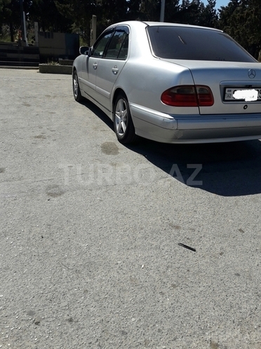 Mercedes E 220 2002, 400,909 km - 2.2 l - Bakı