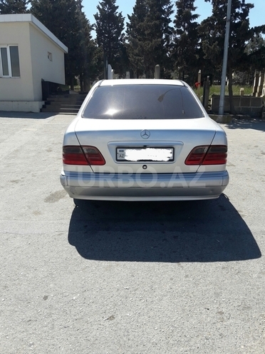 Mercedes E 220 2002, 400,909 km - 2.2 l - Bakı