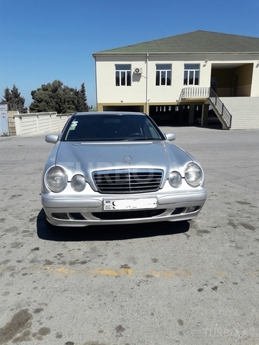 Mercedes E 220 2002, 400,909 km - 2.2 l - Bakı