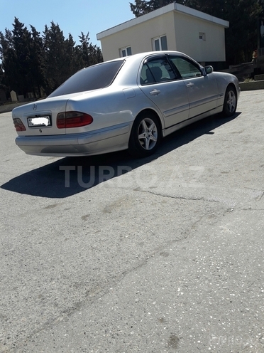 Mercedes E 220 2002, 400,909 km - 2.2 l - Bakı