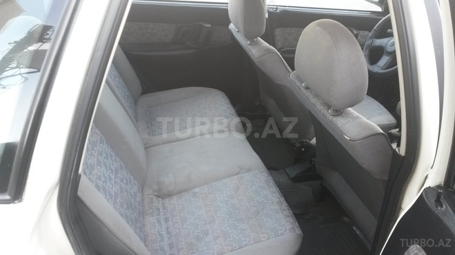 Volkswagen Polo 1995, 1,250,000 km - 1.5 л - Bakı