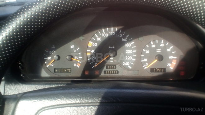Mercedes C 200 1996, 328,933 km - 2.0 l - Bakı