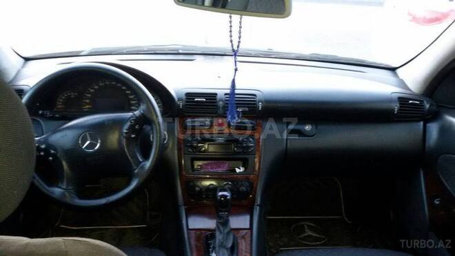 Mercedes C 200 2000, 250,543 km - 0.2 л - Bakı