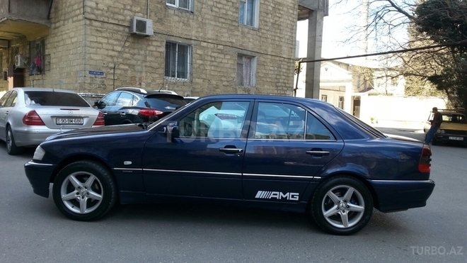 Mercedes C 200 1997, 386,245 km - 2.0 л - Bakı