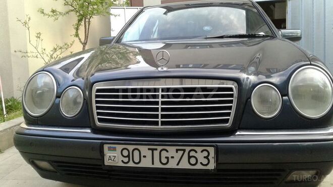 Mercedes E 240 1998, 280,000 km - 0.2 l - Bakı