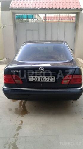 Mercedes E 240 1998, 280,000 km - 0.2 l - Bakı