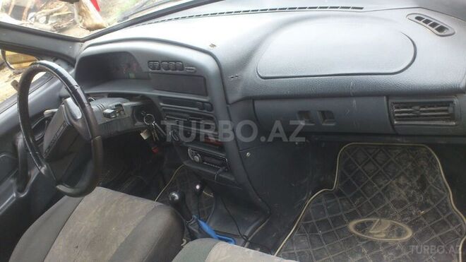 LADA (VAZ) 2109 2002, 250,000 km - 1.5 l - Ucar