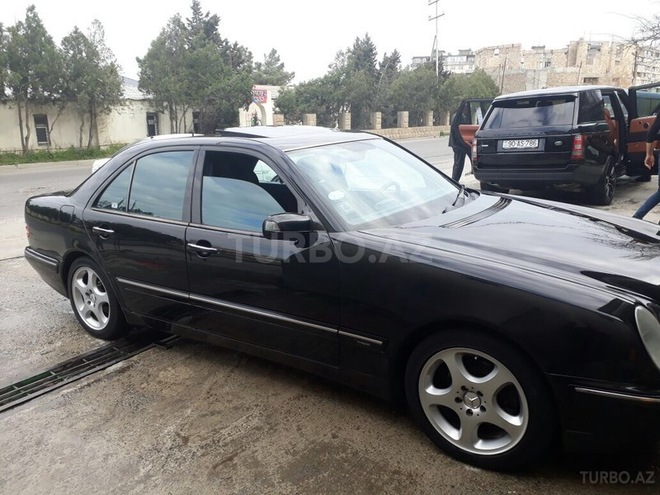 Mercedes E 270 2000, 238,142 km - 2.7 l - Bakı