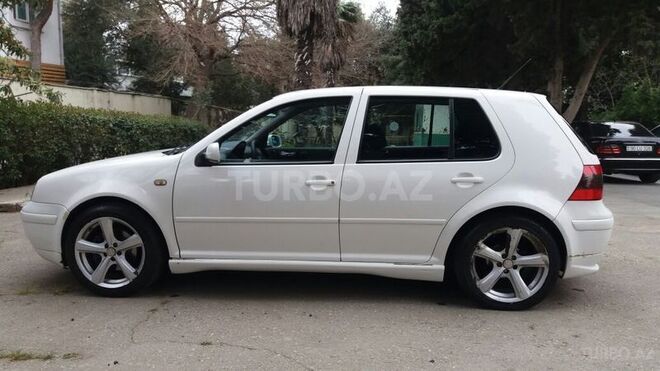 Volkswagen Golf 1999, 137,000 km - 2.0 l - Bakı