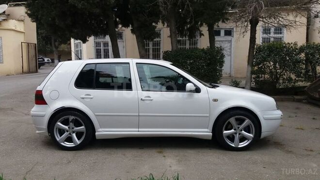 Volkswagen Golf 1999, 137,000 km - 2.0 l - Bakı