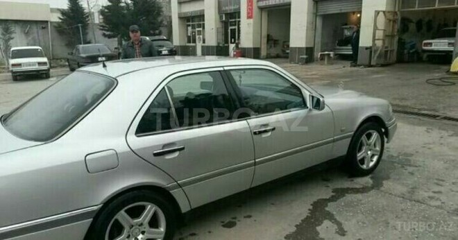 Mercedes C 180 1994, 325,000 km - 1.8 l - Bakı