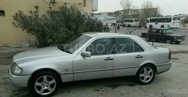 Mercedes C 180 1994, 325,000 km - 1.8 l - Bakı