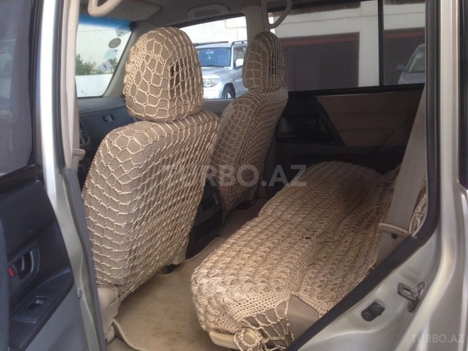 Mitsubishi Pajero 2003, 176,000 km - 3.0 l - Bakı