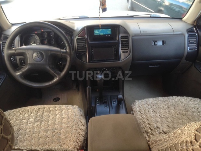 Mitsubishi Pajero 2003, 176,000 km - 3.0 l - Bakı