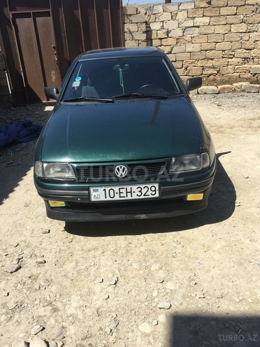 Volkswagen Polo 1995, 250,000 km - 1.6 l - Bakı