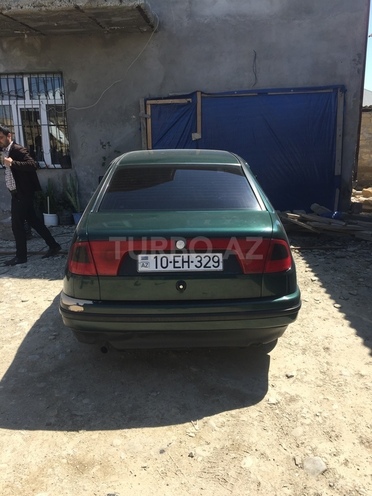 Volkswagen Polo 1995, 250,000 km - 1.6 l - Bakı