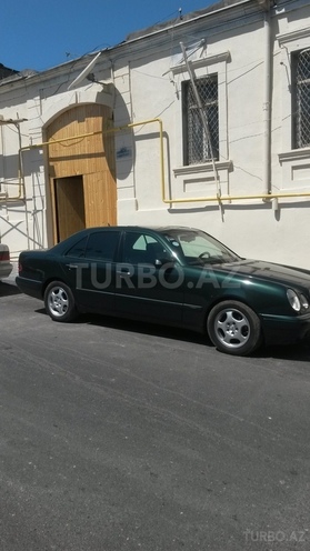 Mercedes E 230 1996, 340,000 km - 0.3 l - Bakı