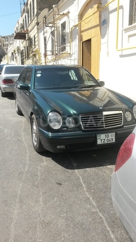 Mercedes E 230 1996, 340,000 km - 0.3 l - Bakı