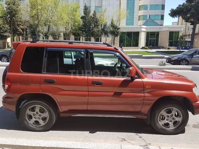 Mitsubishi Pajero io 1998, 242,000 km - 1.8 l - Bakı